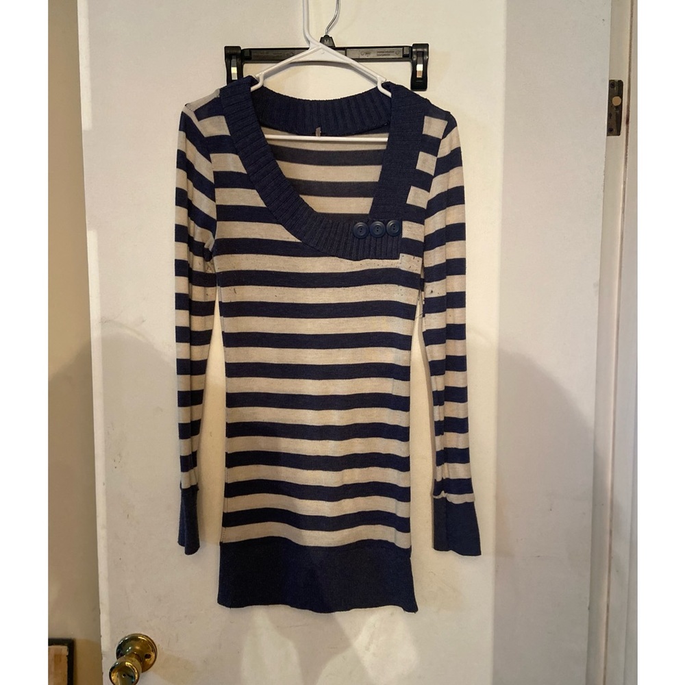 Wet Seal Sweater